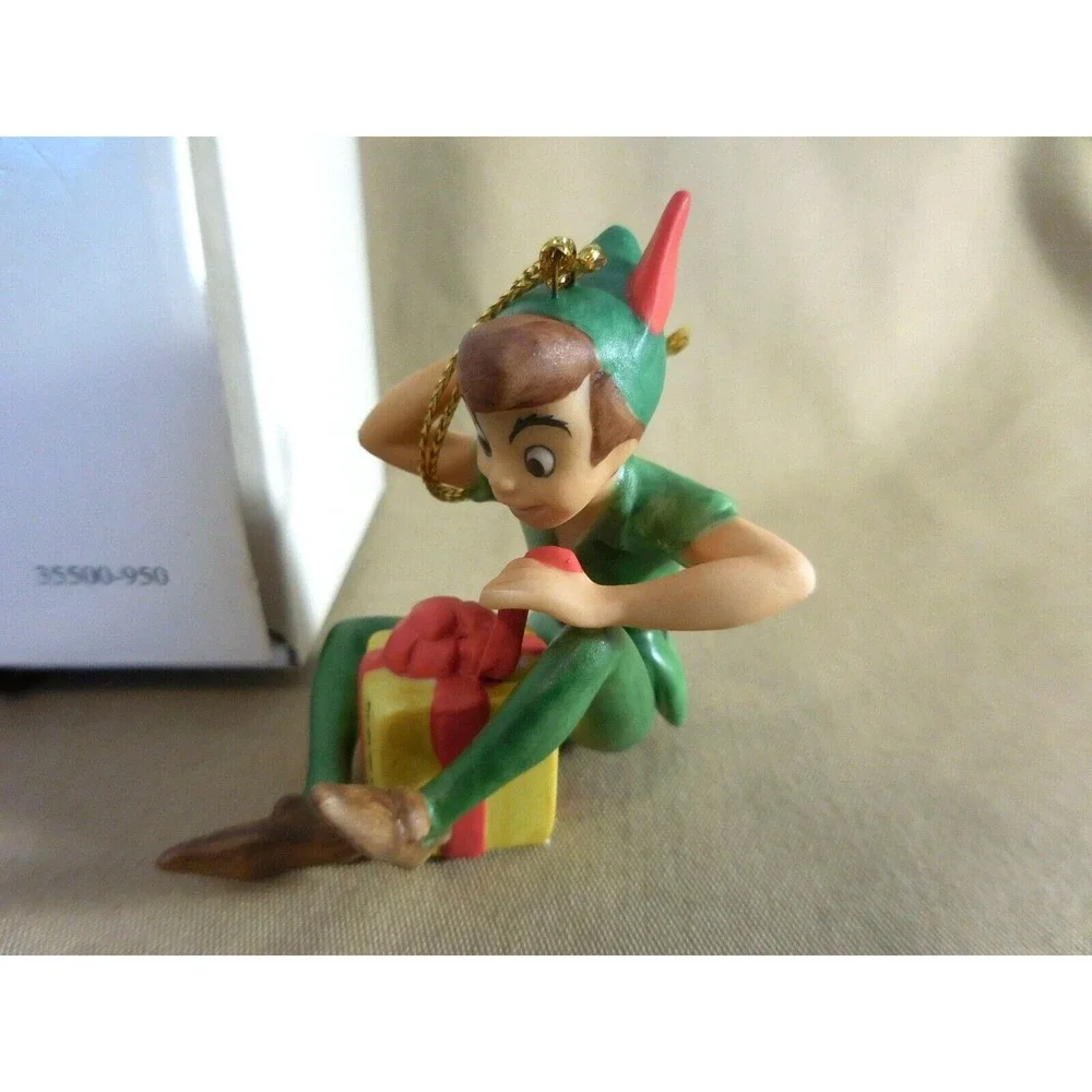 Disney Grolier 1995 Peter Pan Gift Box Porcelain Christmas Ornament Figurine NEW
